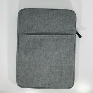 10 inch iPad/tablet case new never used light gray
